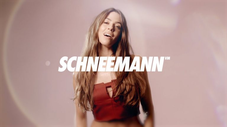 Unser Song-Tipp für die Weihnachtstage: „Schneemann“ von Vanessa Mai