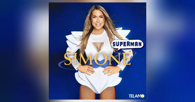 Simone startet mit „Superman“ ins neue Jahr