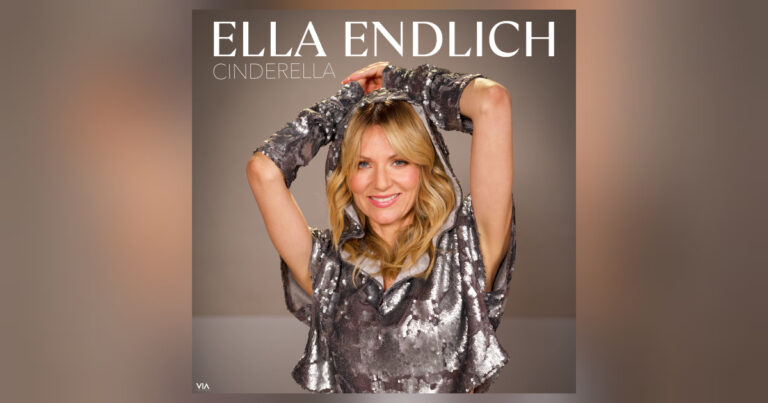 Ella Endlich spielt mit ihrem Märchenimage